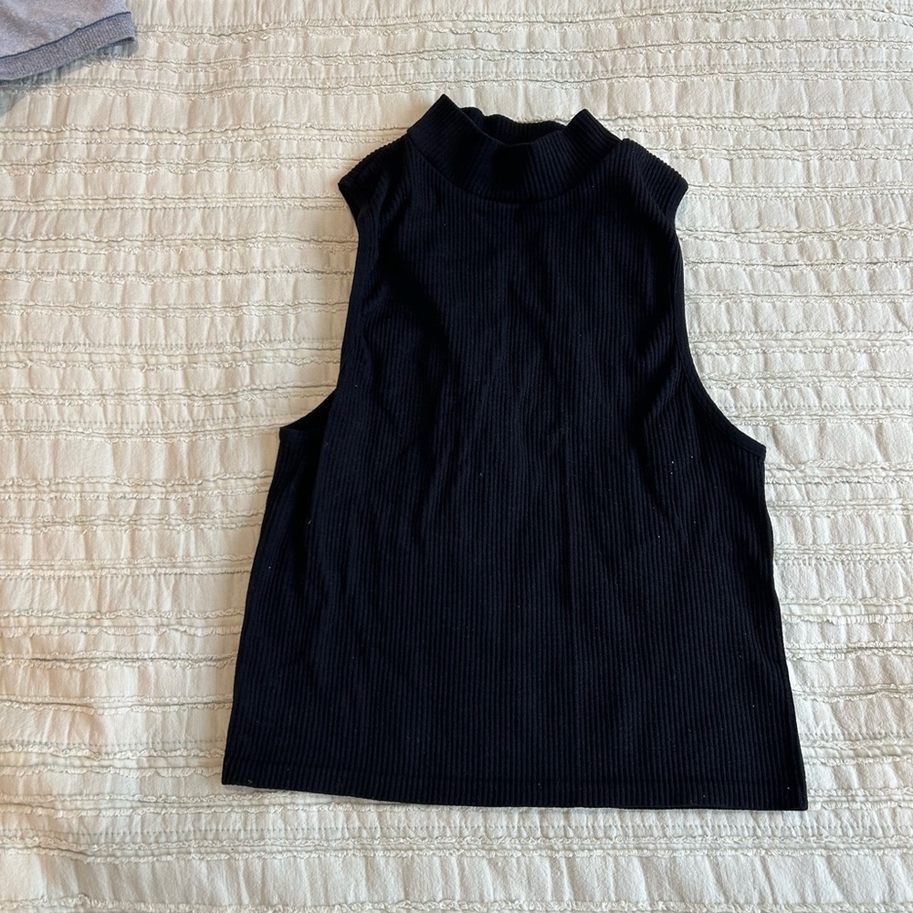 Black turtle neck tank top